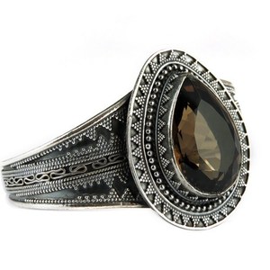 กำไลข้อมือพลอยสโมคกี้ควอตซ์สวยงามประดับเงินแท้ 925 จาก Shri Ashapura Jewels สไตล์โบฮีเมียน คริสเตียน รับรองโดยบุคคลที่สาม - Product Image 1