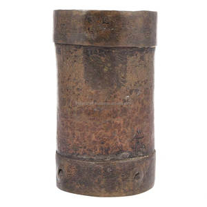 Olla o taza de medida de grano de latón marrón tradicional hecha a mano - Product Image 2