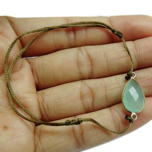 Bracelet perlé en argent sterling 925 avec calcédoine verte en forme de poire, bijou chrétien unique en argent - Product Image 2