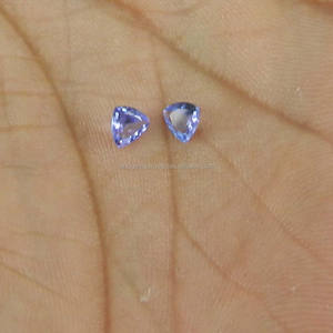 แทนซาไนต์ธรรมชาติคุณภาพสูง 0.40 กะรัต 5 มม. ทรงทริลเลียน สำหรับทำเครื่องประดับ โดย Ishu Gems-IG4546 - Product Image 3