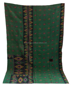 Wholesale Reversible Floral Design Kantha Quilt Indian Handmade Throw - Product Image 3