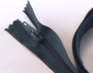 Cremallera de cadena larga con cierre automático abierto de nailon NO 5 - Product Image 5