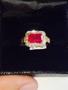 Ruby Ring Met Diamant