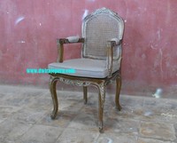 Meubles de salle à manger-Chaise de salle à manger Mindi lavée avec meubles en rotin