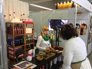 Poudre de henné neutre triple raffinée certifiée Ecocert Herbe incolore pour des cheveux brillants Conditionnement de la coloration semi-permanente des cheveux - Product Image 5