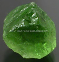 Péridot brut naturel (vert) - Origine Brésilienne - Pierres en vrac - Toutes tailles - Qualité bijouterie naturelle - Coszcalt Exports - Modèle