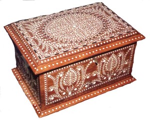 <b>WOODEN</b> <b>CHEST</b> BOX - Product Image 1