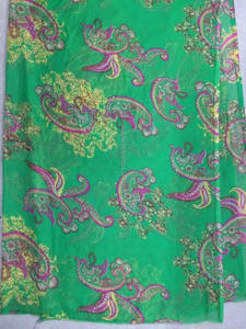 Écharpe de paréo/plage à imprimés floraux assortis audacieux pour l'été - Product Image 3