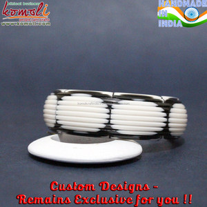 BW แกะสลักเรซิ่น Bakelite ขายส่งวินเทจเครื่องประดับสร้อยข้อมือกำไลข้อมือ - Product Image 5