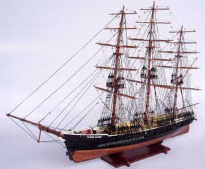 โมเดลเรือไม้เมฆบินสำหรับตกแต่งเฟอร์นิเจอร์บ้านและของขวัญพร้อมการออกแบบภาพวาดสำหรับกล่องบ้าน - Product Image 1