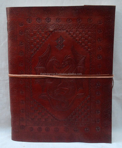 วารสารหนัง A5แนววินเทจทำด้วยมือมีสายรัดปิดลายมังกรสลักลายมังกรปกแข็งใช้ส่วนตัวเป็นของขวัญที่ยอดเยี่ยม - Product Image 1