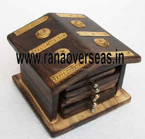 Posavasos de madera cuadrado de sublimación al por mayor personalizado de alta calidad con soporte de cabaña a la venta - Product Image 4