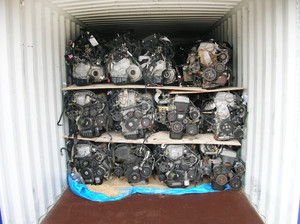 Moteurs de voitures d'occasion en conteneur pour réparation et exportation de pièces de rechange - Product Image 6