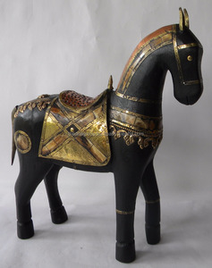 Escultura de Caballo Antigua India Hecha a Mano, Figura de Madera, Obra de Arte con un Modelo de Decoración de Gran Pulido - Product Image 4