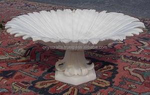 Plato de fruta tallada de mármol blanco - Product Image 1