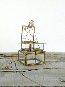Rectangular Glass Jewelry Box with Metal Frame and Lid for Storage and Display - Product Image 5