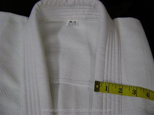Kimonos de Artes Marciales Personalizados, Kimonos de BJJ Hechos a Medida, Uniformes de Judo 100% Algodón Duradero - Product Image 3