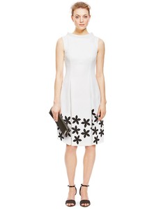 ชุดราตรีผ้าซาตินลายดอกไม้สุดหรูชุดราตรีงานพรอมหลากขนาดพร้อมงานปักมีสไตล์สำหรับงานทางการ - Product Image 2