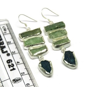 Pendientes de Plata de Ley 925 con Apatita Azul Neón y Prehnita, Estilo Bohemio, Certificados por Terceros - Product Image 6