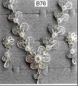 Collier en argent avec motif de fleurs. Collier en argent sterling, nouveaux colliers - Product Image 1