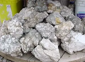 المناجم المباشر Howlite الأحجار الكريمة الخام الخام مادة الحجر الطبيعي الطبيعي AAA تصنيع وتوريد الجملة أحجار شبه كريمة