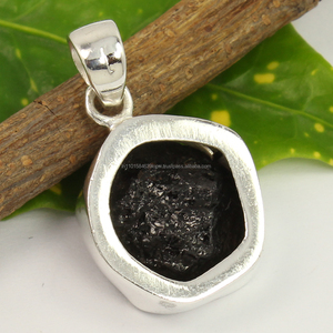 จี้เงินแท้ 925 ประดับพลอยทัวร์มาลีนสีดำธรรมชาติทรงกลม งานแฮนด์เมดสุดน่ารัก ขายดีอันดับต้นๆ - Product Image 2