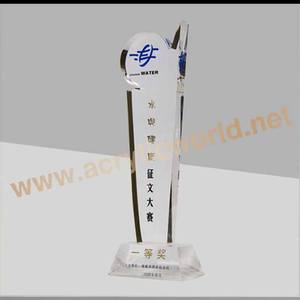 Trophée en cristal de récompenses acryliques personnalisées et bloc trophée de plaques - Product Image 6