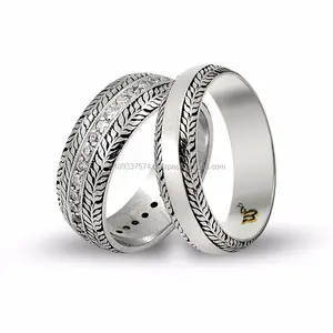 14K Desain Seni Emas Putih Padat Cincin Pernikahan Nya Kustom Set Cincin Ukiran