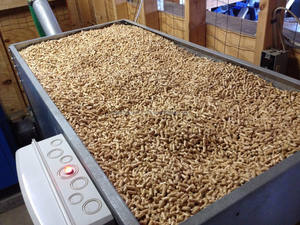 100% PELLET DE BOIS D'ACACIA, PELLET DE BOIS DE CAOUTCHOUC POUR LE CHAUFFAGE - Product Image 2