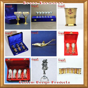 Gobelets en laiton plaqué argent/ensemble de verres à vin au design gravé/verres indiens traditionnels avec boîte-cadeau en velours - Product Image 6