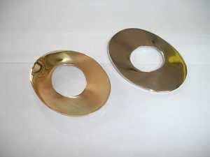 Fabricant et fournisseur indien d'anneaux porte-serviettes en laiton plaqué argent, écologiques, ronds et décoratifs pour la table. - Product Image 2