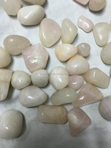 High Quality Polished Pink <b>Rose</b> <b>Quartz</b> Tumbled Stones Natural Mineral Gemstones for Jewelry Making - Product Image 6