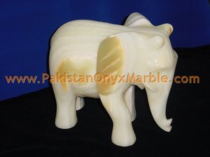الفيلة المنحوتة يدويًا من العقيق المصقول - Product Image 3
