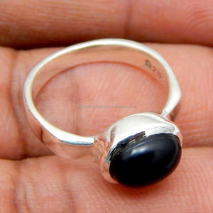 Bague de mariage en argent sterling 925 en gros bijoux fins avec pierre précieuse d'onyx noir naturel et perle de diamant pour femmes et filles - Product Image 1