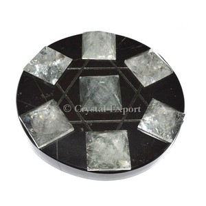 Ensemble pyramide en Agate noire, de haute qualité, avec cristaux - Product Image 1