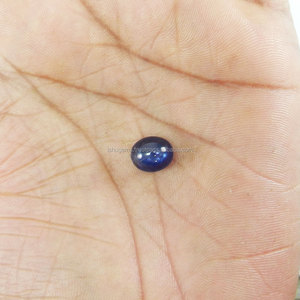 พลอยไพลินสีน้ำเงินธรรมชาติ คุณภาพ AA ขนาด 9x11 มม. ทรงรีแบบคาโบชอง น้ำหนัก 7.1 กะรัต หินแท้แบบหลวม IG4007 - Product Image 1