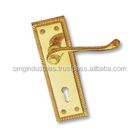 OMG Industries Poignée de porte de serrure en laiton antique avec plaque Poignée de finition noire en fonte Poignée de levier de mortaise pour fenêtre de porte