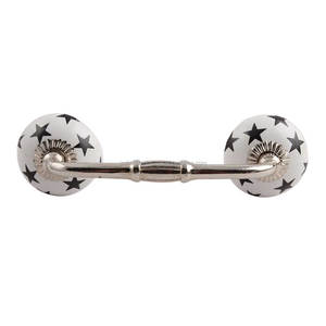 Manija de armario a granel hecha a mano de cerámica blanca estrella negra diseño antiguo venta al por mayor tocador lote Vintage cajón armario puerta Tirador - Product Image 1