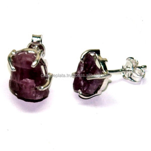 Pendiente de plata con piedras preciosas de rubí áspero, pendiente de Plata de Ley 925, joyería de plata hecha a mano India Casa De Plata - Product Image 1