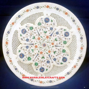Plaque sculptée avec incrustation de marbre - Product Image 1