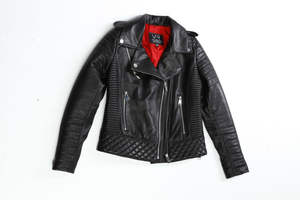 Nueva marca de chaqueta de motorista acolchada para mujer, impermeable, transpirable, de piel de oveja, sostenible para la temporada Otoño Invierno terminada - Product Image 5