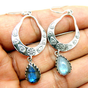 Pendientes de tuerca hechos a mano de Plata de Ley 925, accesorio de moda con labradorita, piedras preciosas naturales, Idea de regalo para fiestas de boda - Product Image 1