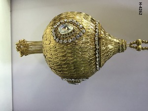 Sacs fourre-tout de soirée faits à la main H4258 pochette en métal dames or argent sacs à main de fête perlés en pierre à la mode pour les achats en ligne - Product Image 5