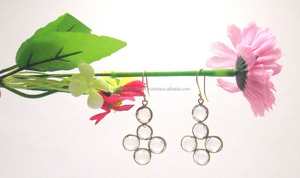 Regalo DE BODA vintage Piedra preciosa de cristal transparente con chapado en oro de 18 quilates Nuevo diseño Forma redonda Piedra de corte facetado Pendientes de aro hechos a mano - Product Image 2