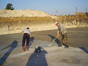 ไอโซเน็ม เอ็มดี 28 ซุปเปอร์เฟล็กซิเบิล ซีเมนต์อะคริลิกสองส่วนผสม สำหรับเคลือบกันน้ำภายนอก ผนังคอนกรีต ห้องน้ำ อาคาร ชนิดผง 5+ - Product Image 3