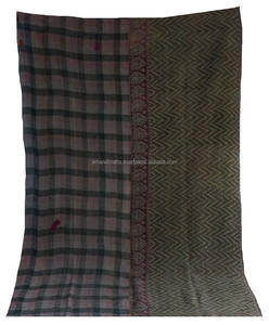 Couverture Kantha patchwork faite à la main en gros Couette Kantha Twin Sari - Product Image 3