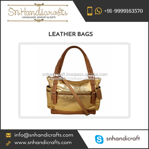 Sac en cuir européen pour femmes, élégant, écologique, vintage, fabriqué à la main, à prix bas - Product Image 1