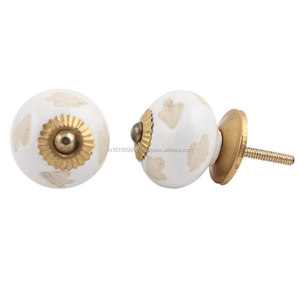 Main Premium Qualité Blanc En Céramique Gravé Tiroir Boutons Dresser Cabinet Poignées Cuisine Placard Poignées De Porte En Gros CK-350 - Product Image 1