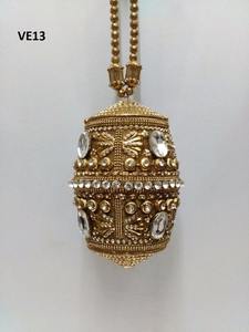 Bolso de Mano Tipo Clutch de Metal Dorado Antiguo para Mujer VE09A, Elegante Bolso de Noche para Novias y Eventos Especiales, Inspirado en la Cultura India - Product Image 5