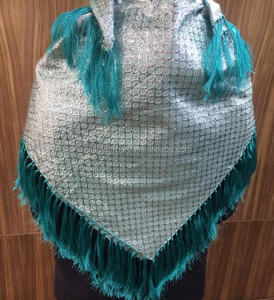 Écharpe d'église brillante avec franges - Product Image 2